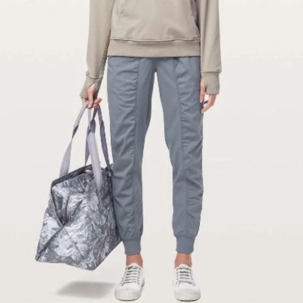 Lululemon Dance Studio Mid Rise Full Length Jogger_4